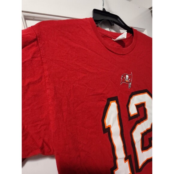 Tampa Bay Buccaneers Shirt Men's Large Red #12 Tom Brady NFL Team Apparel Adult - Picture 10 of 13